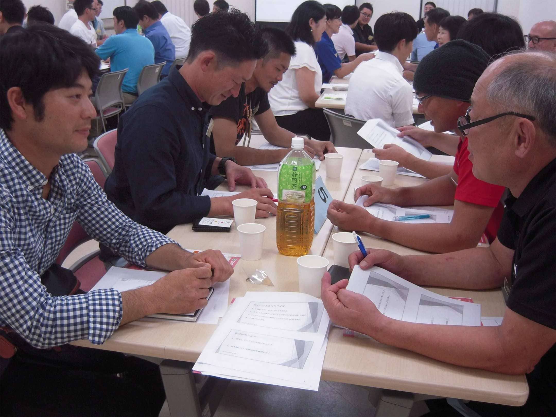 学びと実践、人が輝く企業づくり。